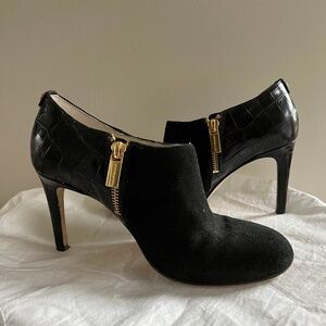 Michael Kors Sammy Ankle Boots - Size 6.5M